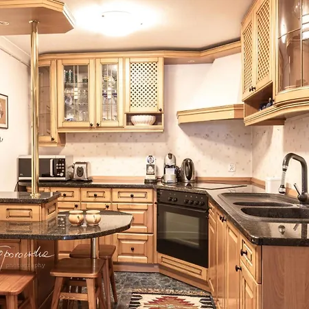 Z Widokiem By Golden *